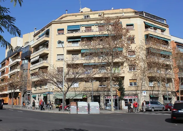 Felip II -Spacious And Quiet Apartment